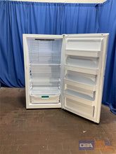 HISENSE UPRIGHT FREEZER (CFU17N6AWE)